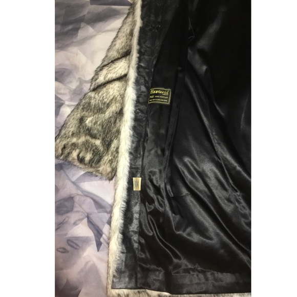 Beautiful, vintage faux-fur coat - Picture 6 of 11